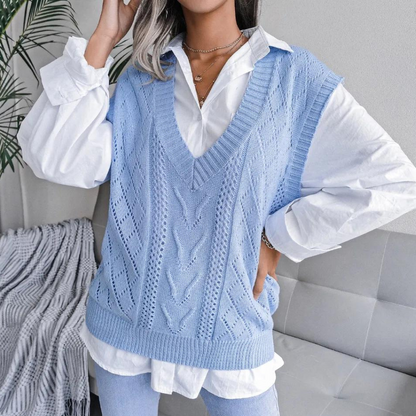 Arlette - Gilet en maille torsadée à col en V