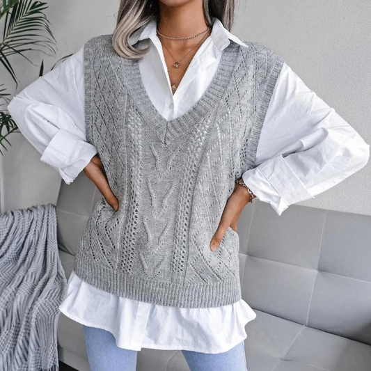 Arlette - Gilet en maille torsadée à col en V